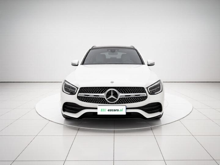 GLC 2020 GLC 260 L 4MATIC Luxury photo 2