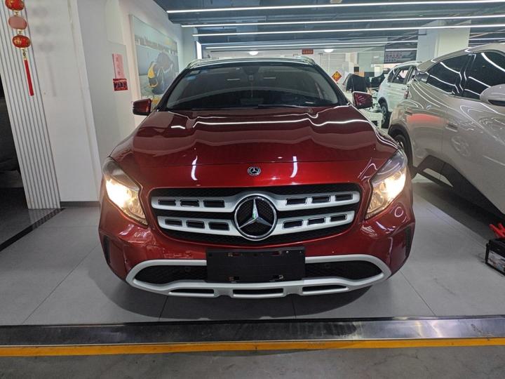 GLA 2018 GLA 200 Dynamic photo 2