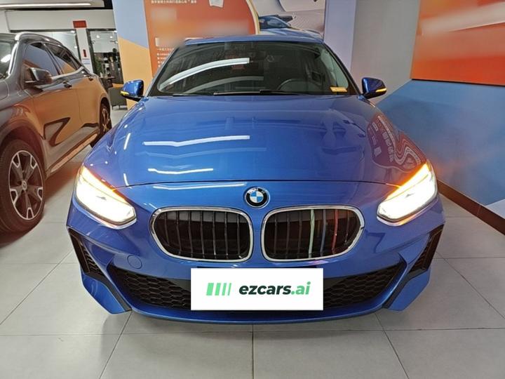 1 Series 2019 118i M Sport Package photo 2