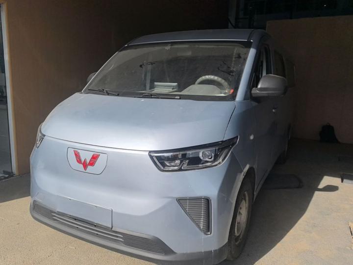 Wuling 2024 300km Comfort Bus 75kW