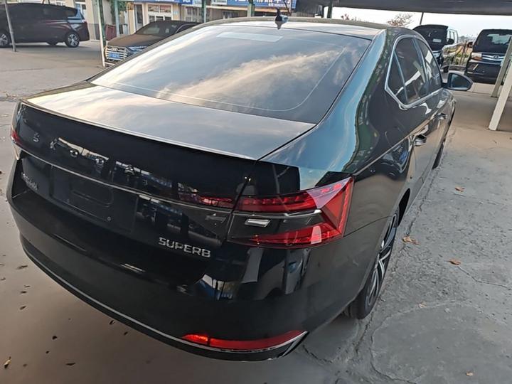 Superb 2024 TSI280 DSG Exclusive photo 6
