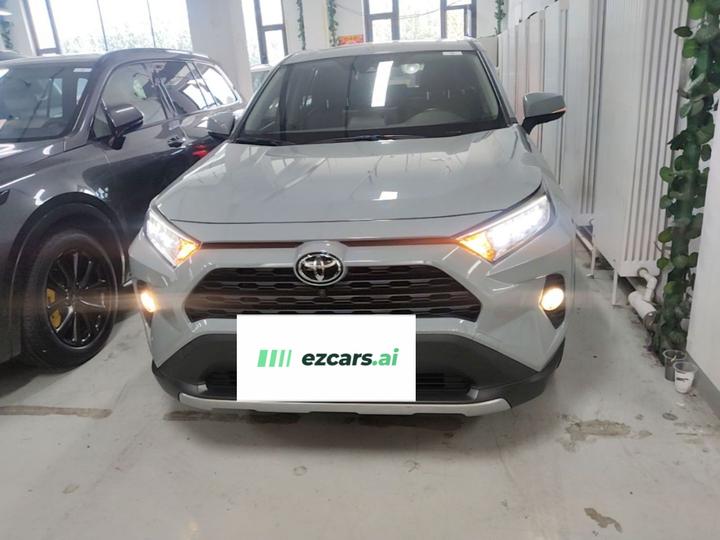 RAV4 2020 2.0L CVT AWD PLUS photo 2