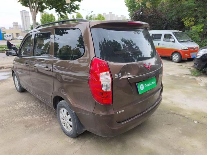 Wuling Hongguang 2014 1.2L S Standard IV photo 4