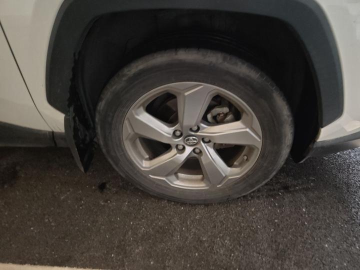 RAV4 2020 2.0L CVT RWD photo 8
