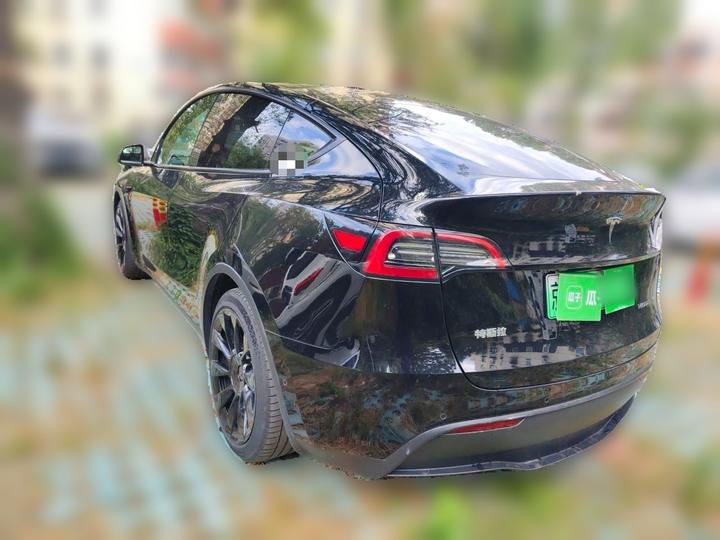 Model Y 2021 Standard Range RWD photo 4