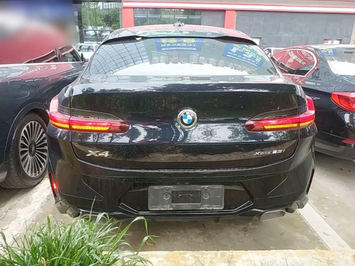 X4 2022 xDrive 25i M Sport Package photo 3