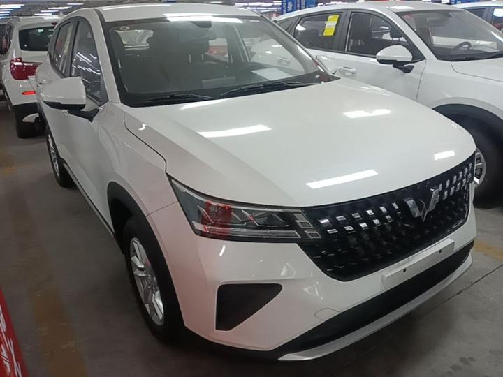 Wuling 2026 1.5L CVT photo 3