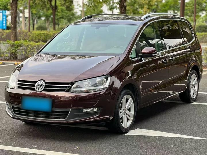 2016 380TSI 7-Seater photo 4