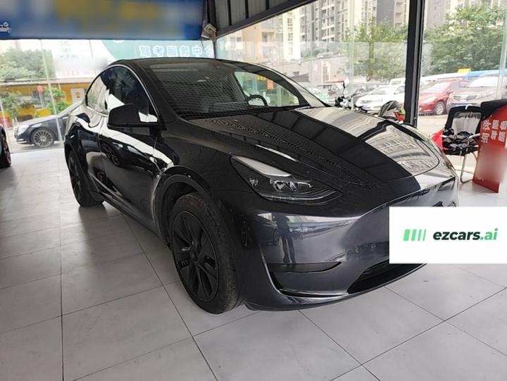 Model Y 2024 RWD photo 3