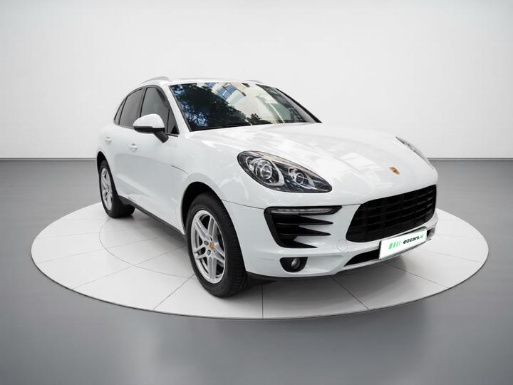 2017 Macan 2.0T photo 3