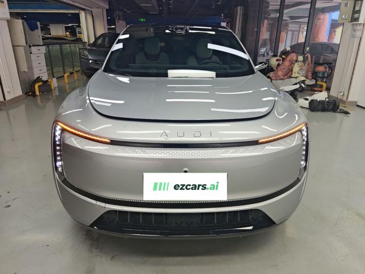 AUDI E7X 2026 quattro photo 2