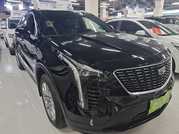 XT4 2018 28T AWD Leading photo 3