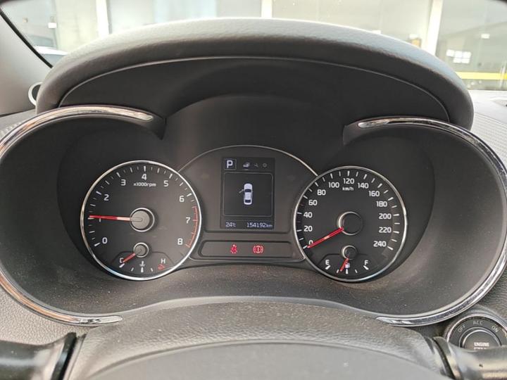 K3 2016 1.6L AT GLS photo 7