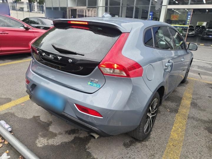 V40 2019 T3 photo 6