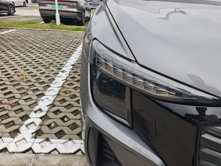 Q5 e-tron 2022 50 e-tron quattro photo 7