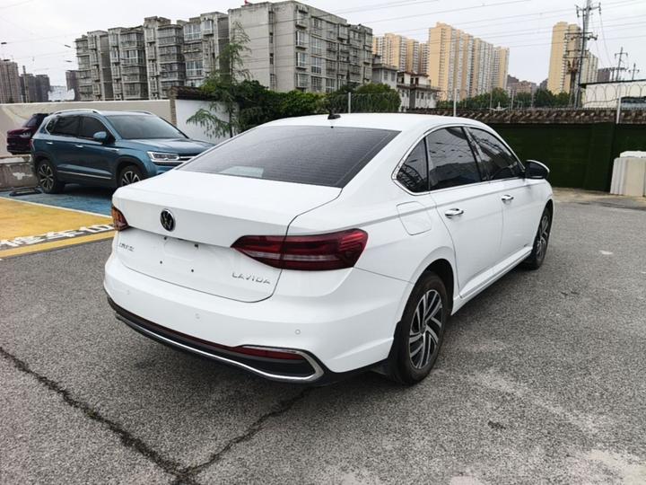 Lavida 2024 1.5L AT photo 4
