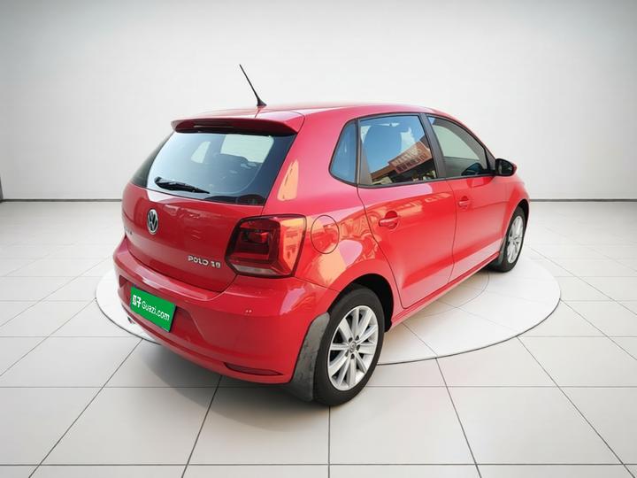Polo 2014 1.6L AT Comfort photo 6