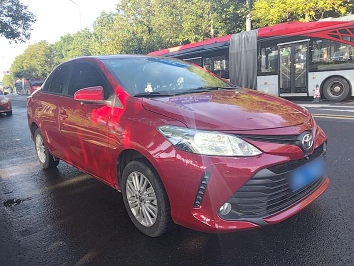 Vios 2019 1.5L CVT photo 3