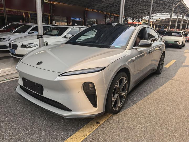 ET5T 2024 75kWh Touring