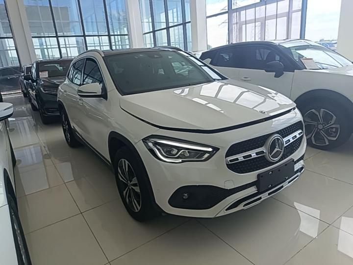 GLA 2022 Facelift GLA 200 photo 3