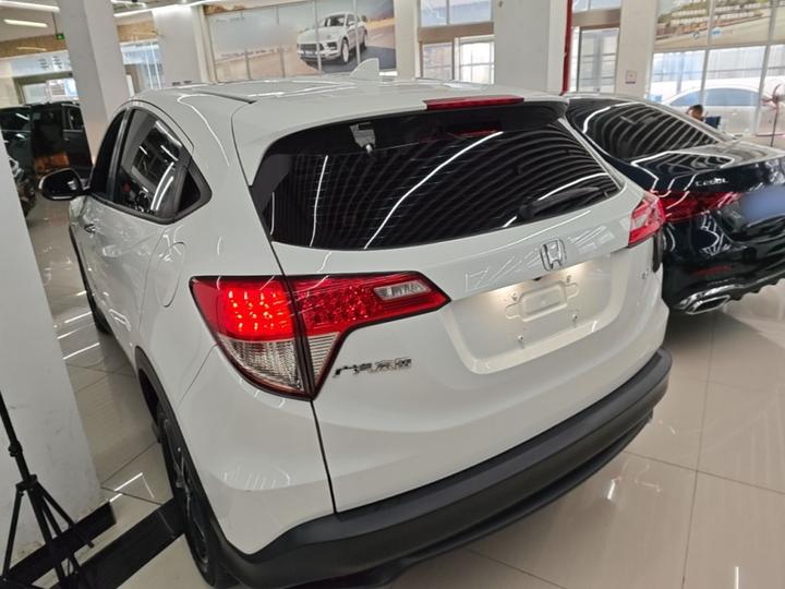 Vezel 2020 1.5L CVT photo 4