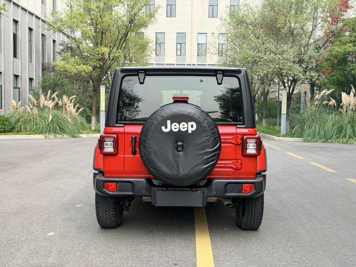 Wrangler 2021 2.0T 4-Door photo 5