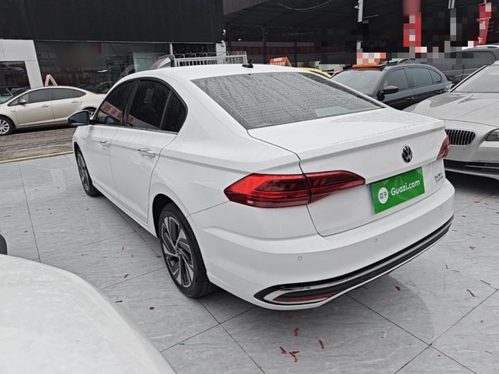 Bora 2023 200TSI DSGPRO photo 4