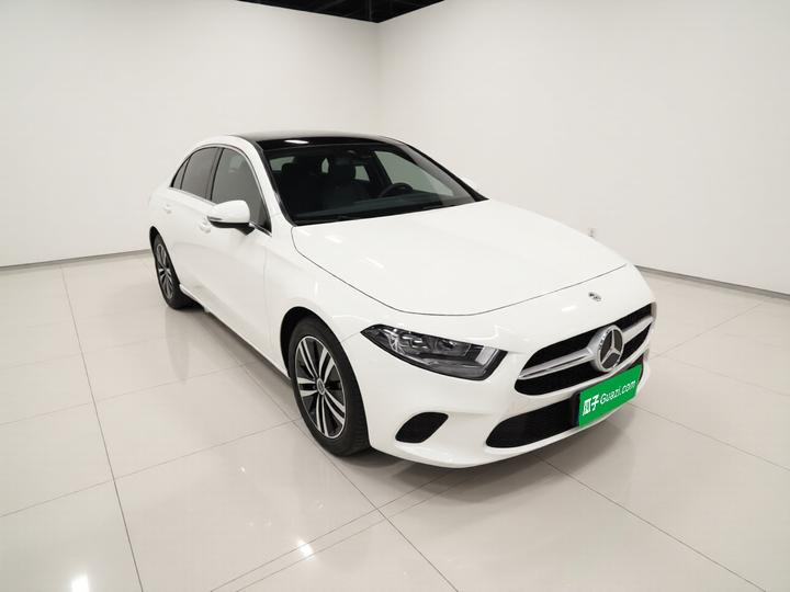 A-Class 2020 Facelift A 180 L photo 3