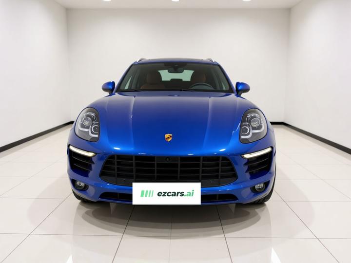 2017 Macan 2.0T photo 2