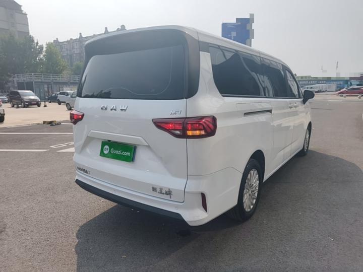 BAW M7 2023 2.0L AT Long Wheelbase 7-Seater photo 4
