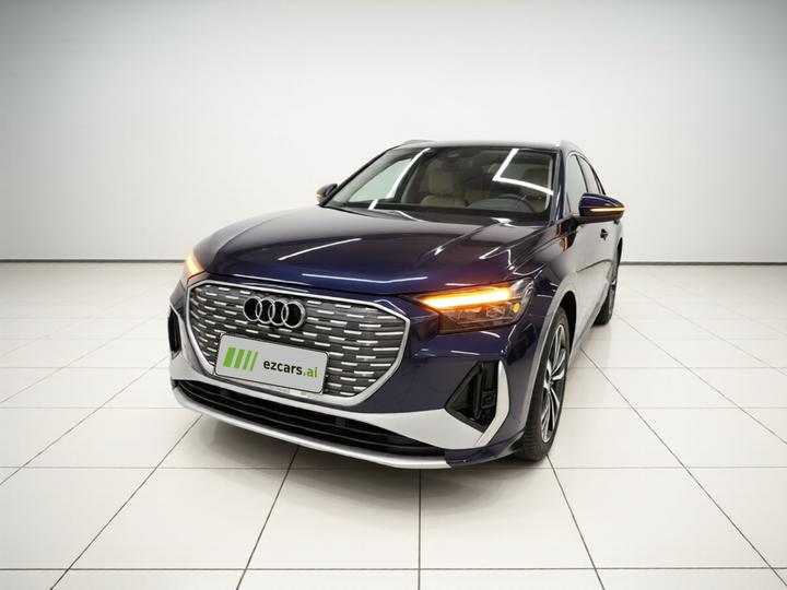 Q4 e-tron 2024 40 e-tron