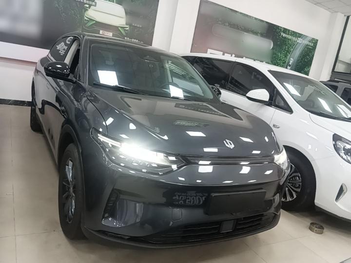 Leapmotor C11 2023 EV 500 Comfort photo 2