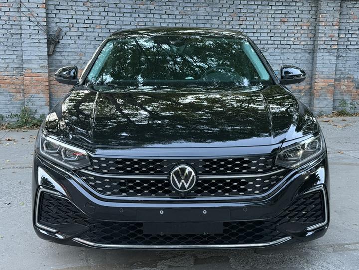 Passat 2022 330TSI Premium photo 2