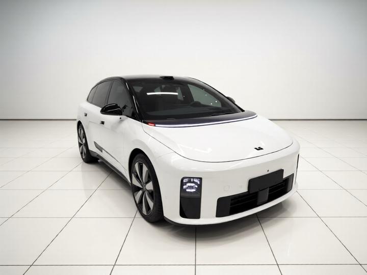 Li Auto i6 2025 AWD Standard photo 3