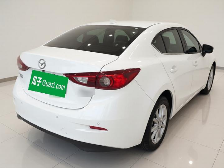 3 Axela 2014 Sedan 1.5L AT Luxury photo 4