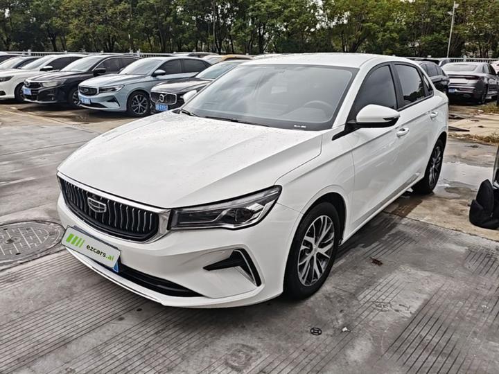 Emgrand 2023 4 Champion 1.5L CVT Luxury