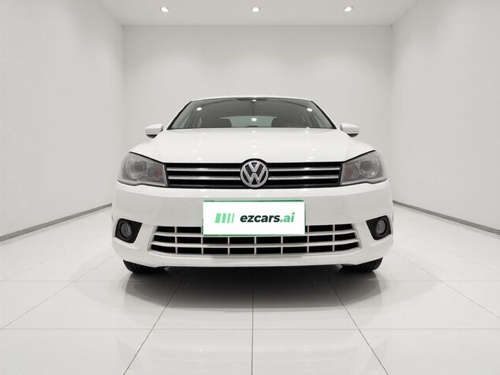 2015 1.6L MT Comfort photo 2