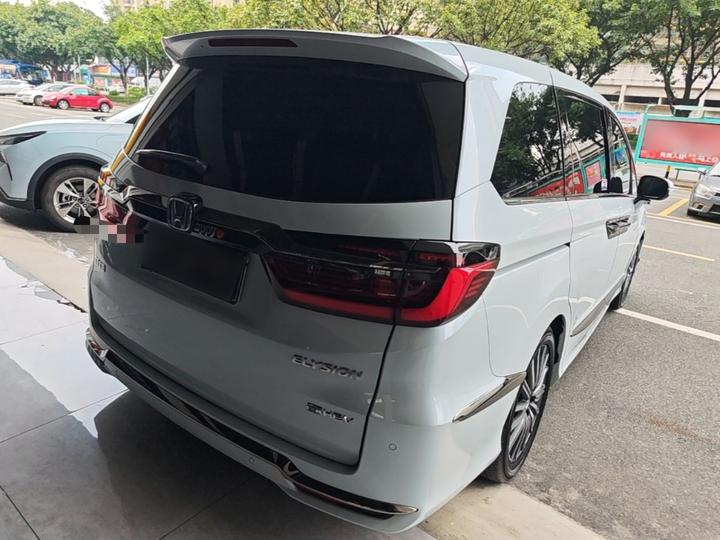 Elysion 2024 2.0L e:HEV Luxury photo 6
