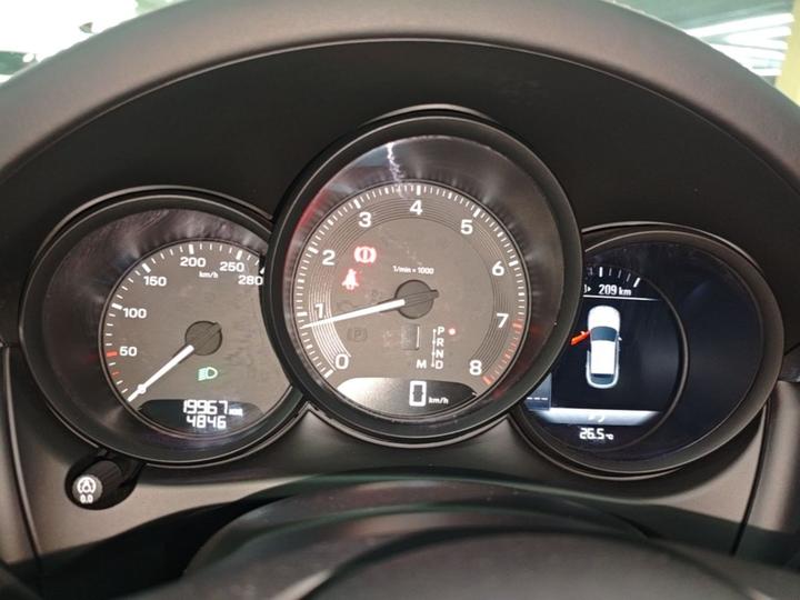 2024 Macan 2.0T photo 4