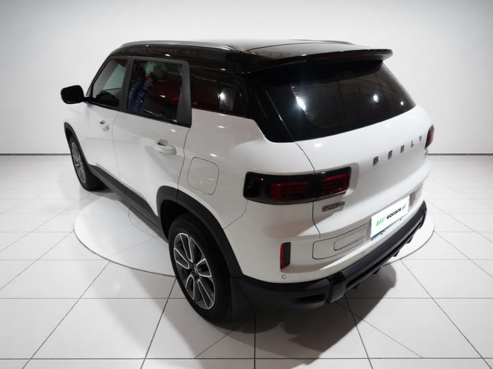 Geely icon 2026 1.5TD photo 4