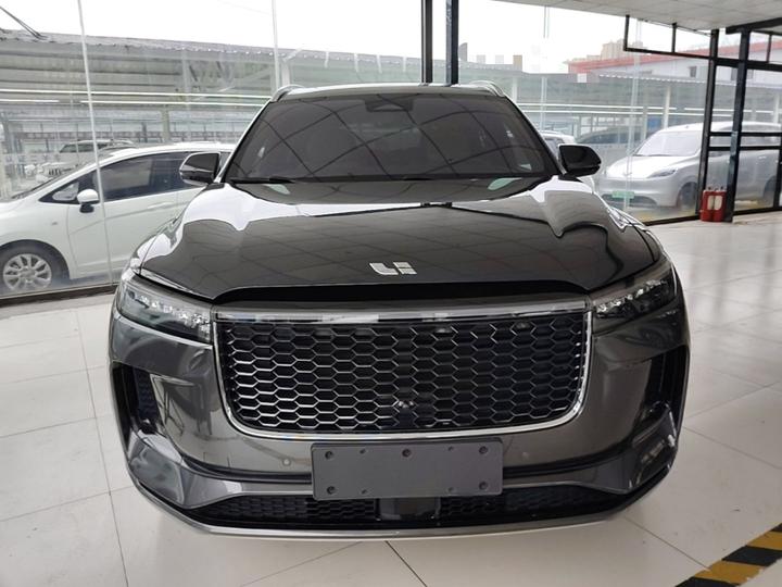 Li Auto ONE 2021 EREV 6-Seater photo 2