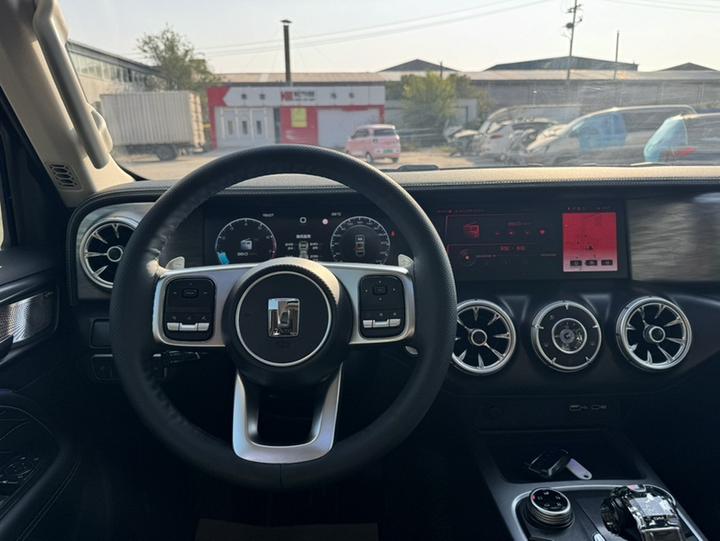 300 2021 Off-road 2.0T Conqueror photo 2