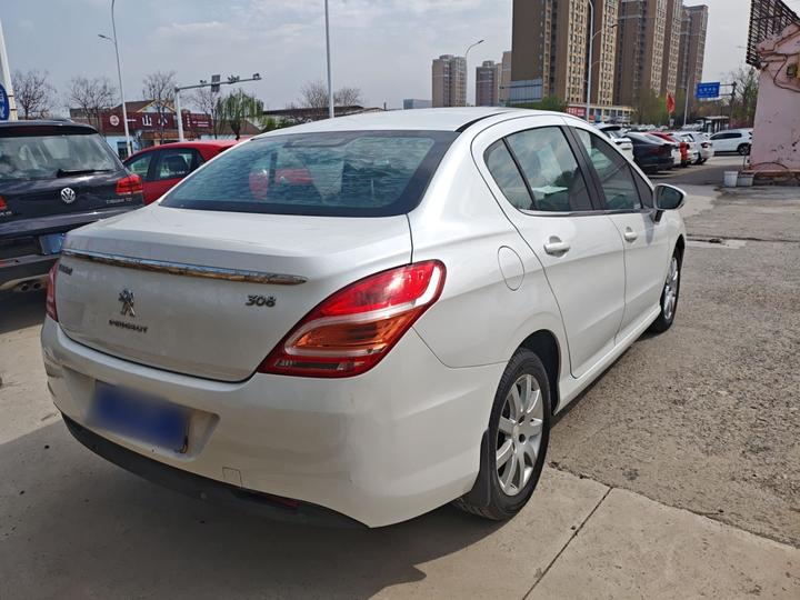 308 2014 Classic 1.6L AT photo 4