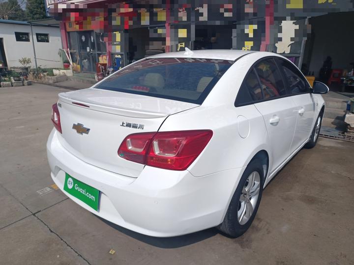 2015 1.5L Classic SE AT photo 4