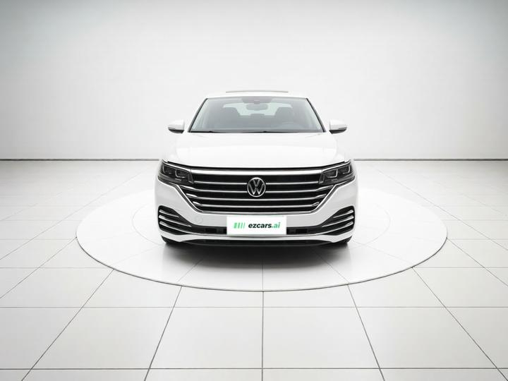 Viloran 2024 330TSI Luxury photo 2