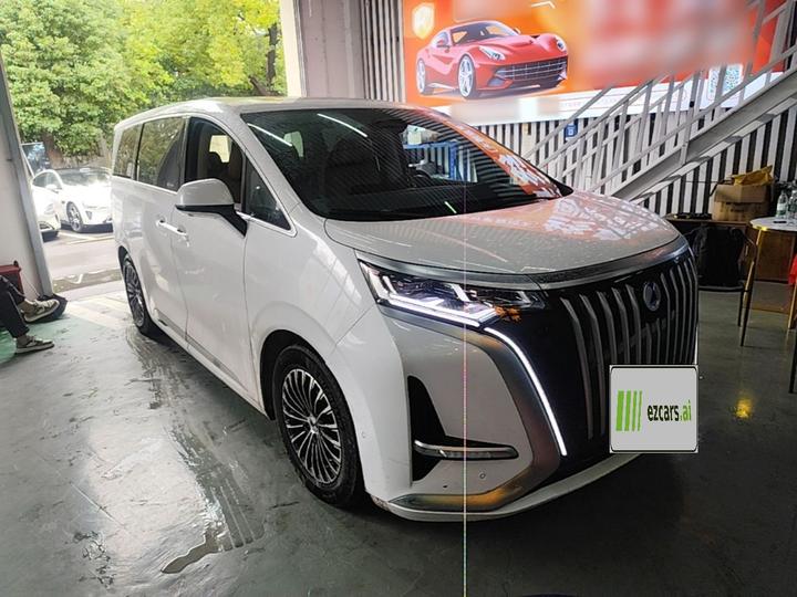 D9 2022 EV 600 AWD Flagship photo 3