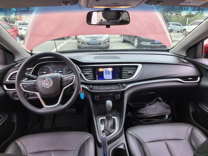 Excelle 2021 Facelift Classic 1.5L AT Elite photo 5