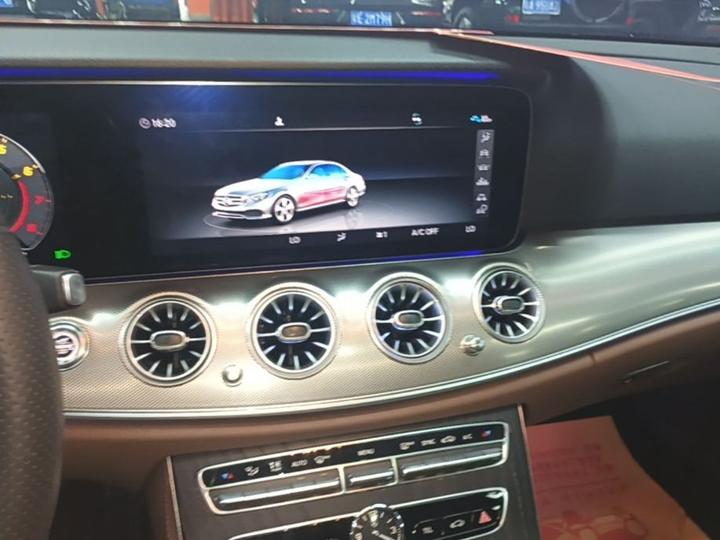 E-Class Imported 2019 E 260 Sport photo 8