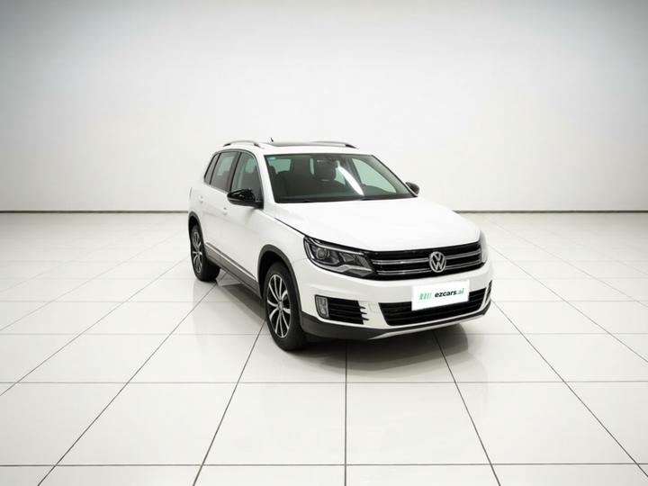Tiguan 2015 1.8TSI AT RWD Luxury photo 3