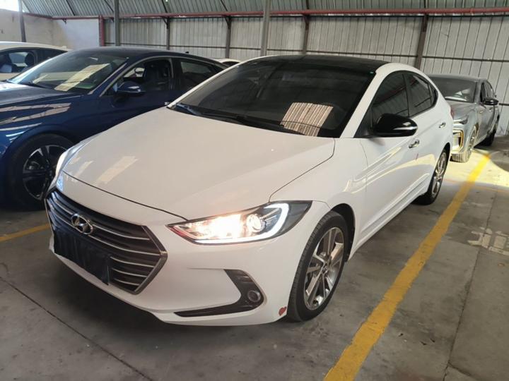 Elantra 2016 1.6L AT Smart Elite